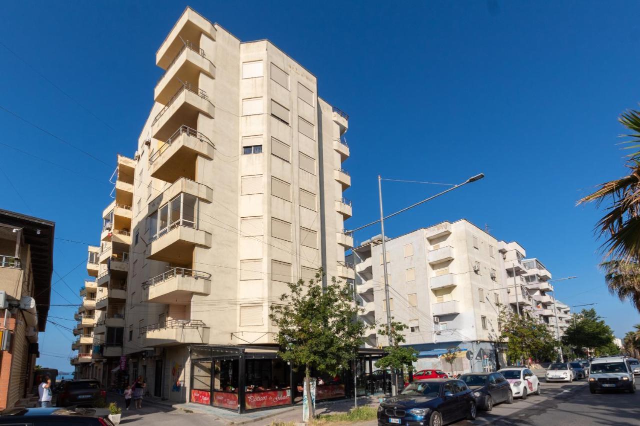 Comfortable Apartment Next To The Beach Durrës Exterior foto